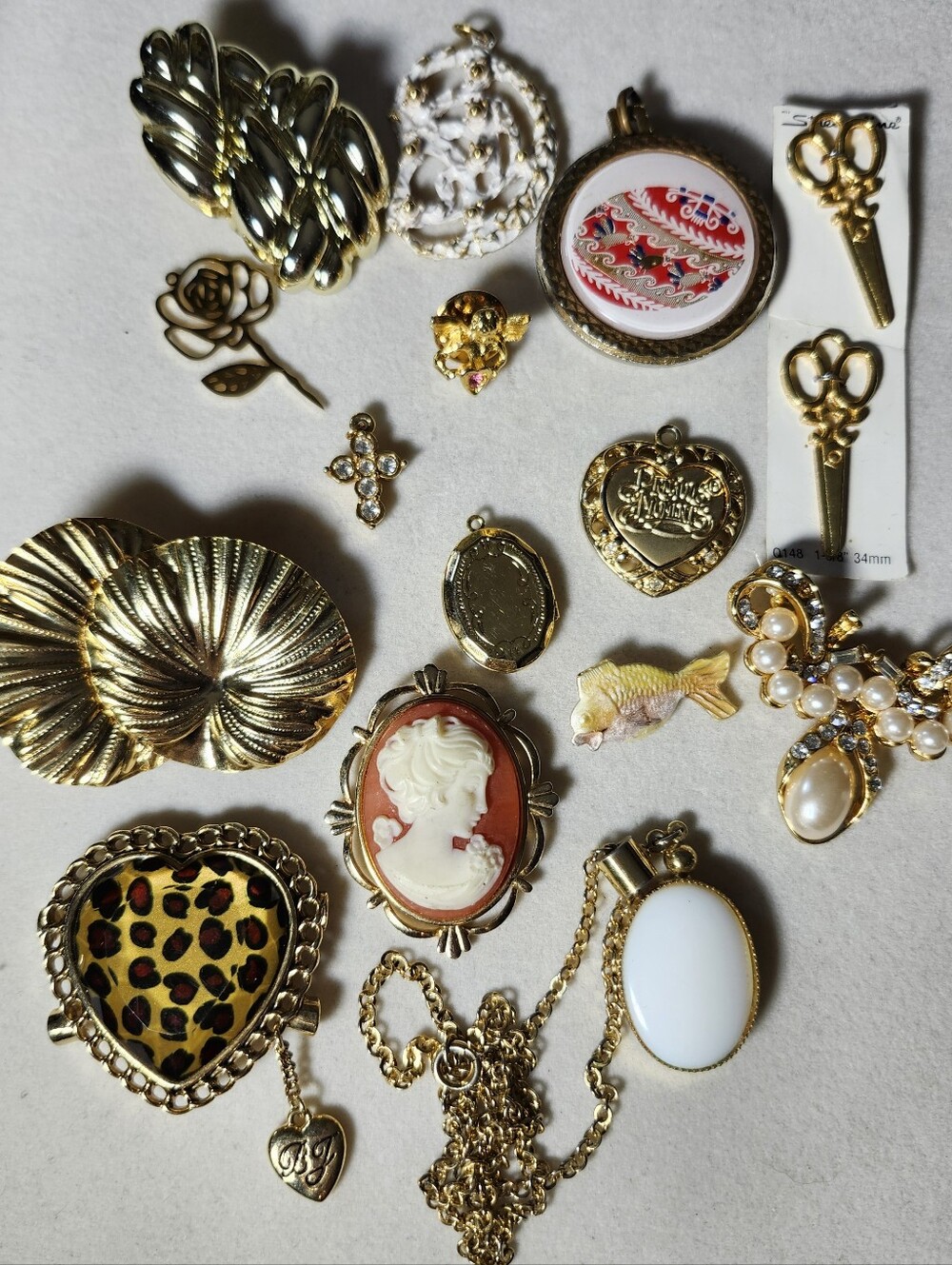 Gold Tone Jewelry and Pendant Lot
